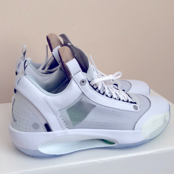 NIKE AIR JORDAN XXXIV LOW ‘PURE MONEY’ SNEAKERS - Picture 2 of 15